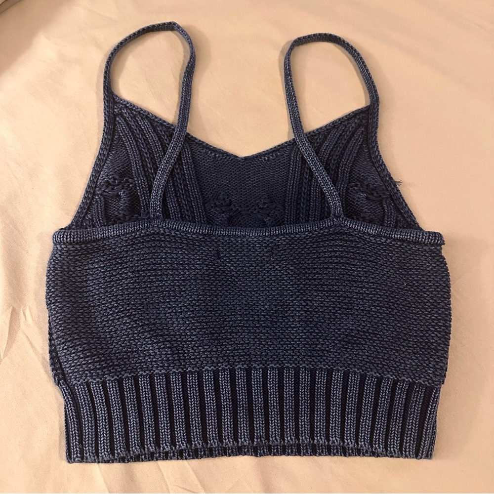 Crop Top - Picture 2 of 4